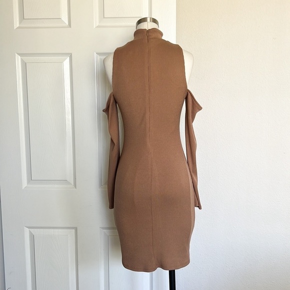 Privacy Please Lorraine Mini Dress in Taupe - Picture 3 of 8